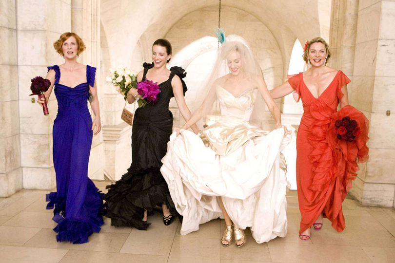 THE STORY OF Carrie Bradshaw Vivienne Westwood Wedding Dress On Sex And The City - SATC Movie 1